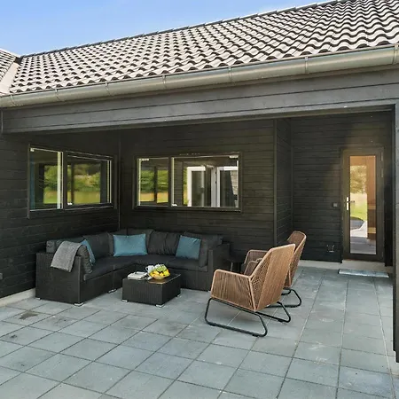 Amazing In With Sauna Højby