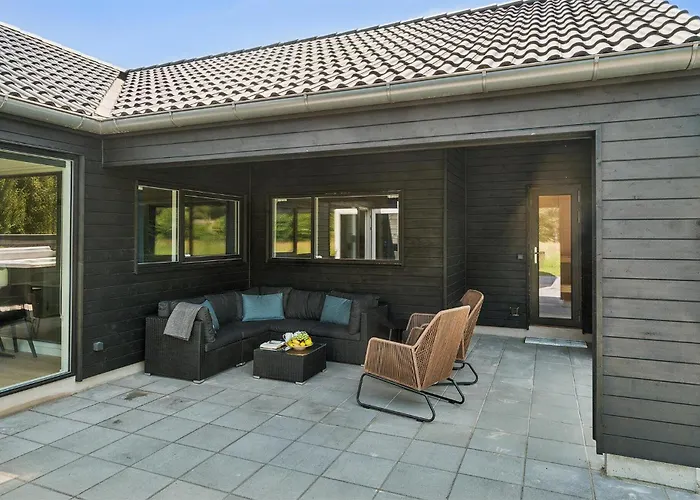 Amazing In With Sauna Højby