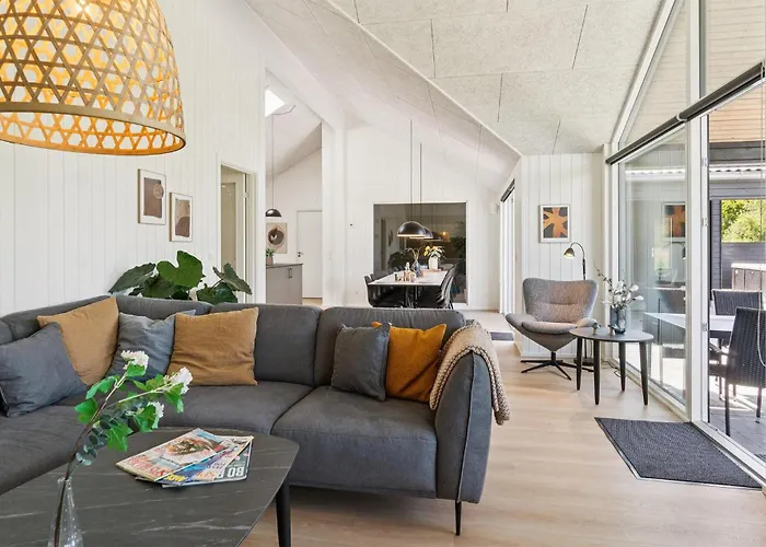 Dom wakacyjny Amazing In With Sauna